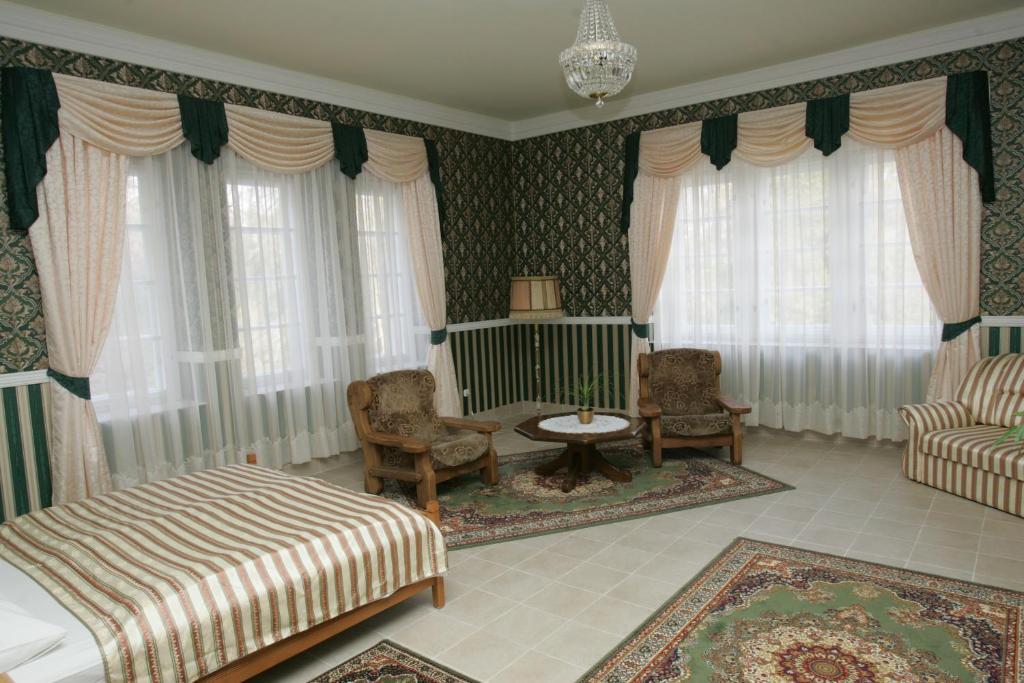 Festetich Kastelyszallo Es Zsuzsanna Hotel Szeleste Стая снимка